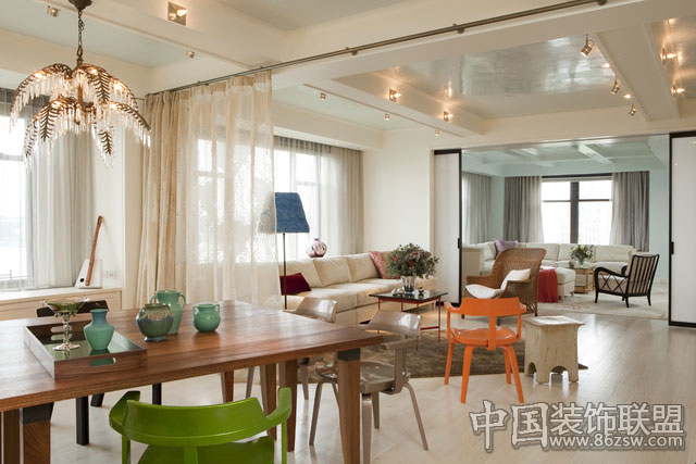 現(xiàn)代餐廳裝修圖片
