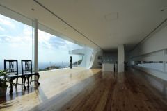 純白色開(kāi)放式住宅現(xiàn)代過(guò)道裝修圖片