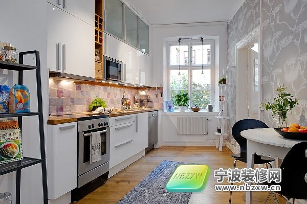 簡(jiǎn)約廚房裝修圖片