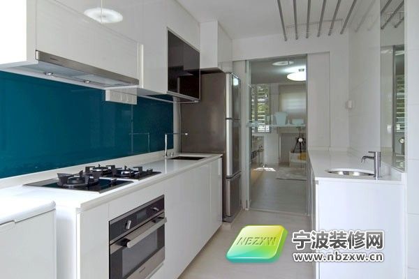 現(xiàn)代廚房裝修圖片