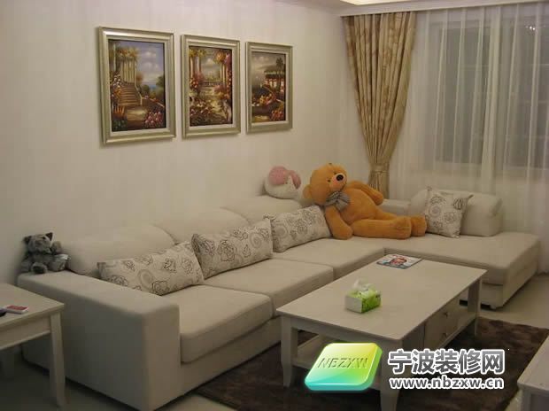 簡約客廳裝修圖片
