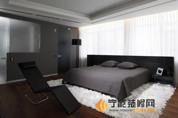 現(xiàn)代臥室裝修圖片