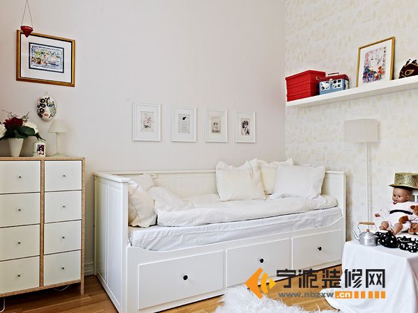 簡(jiǎn)約兒童房裝修圖片