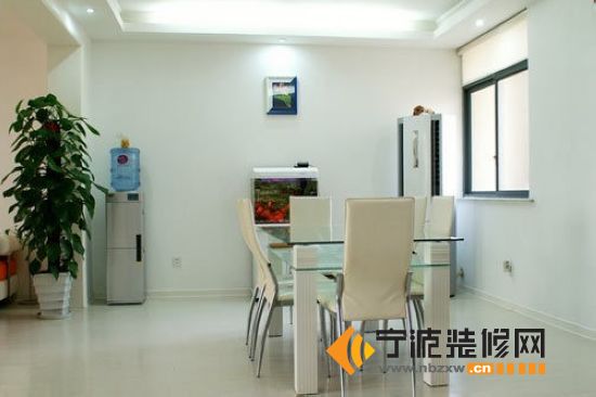 簡(jiǎn)約餐廳裝修圖片