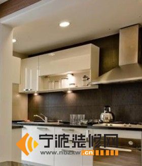 簡(jiǎn)約廚房裝修圖片