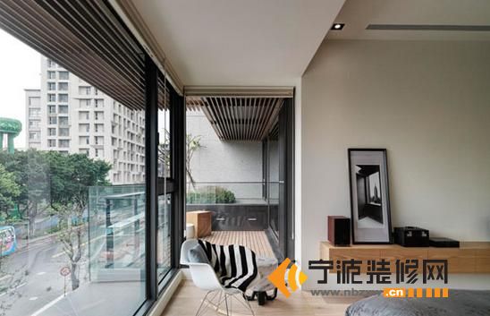 簡約陽臺裝修圖片
