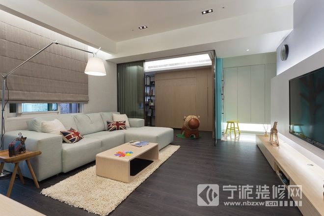 簡約客廳裝修圖片