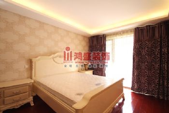 新外灘一號(hào)簡(jiǎn)約臥室裝修圖片