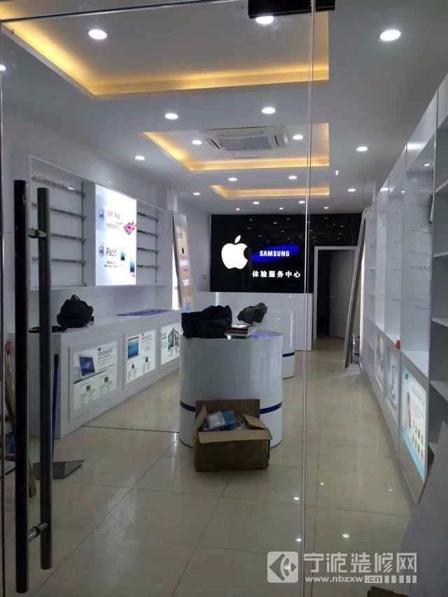 蘋(píng)果手機(jī)專(zhuān)賣(mài)店裝修完畢可以正式營(yíng)業(yè)了
